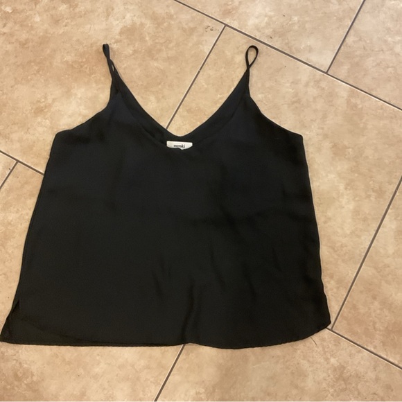 meraki Tops - Meraki Black Camisole Top